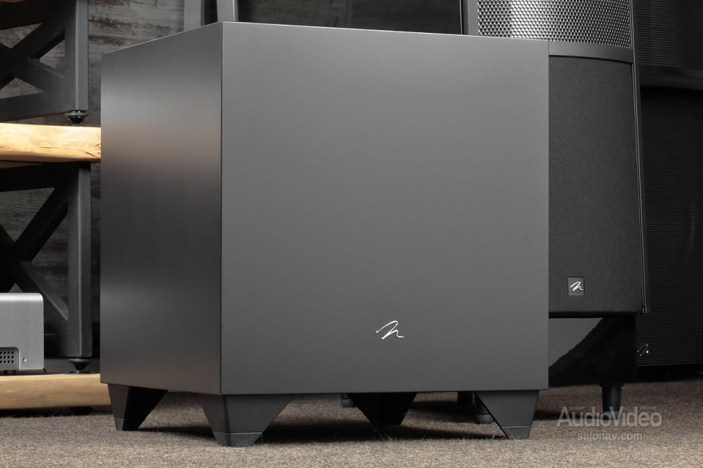 MartinLogan_Dynamo_1100Х_04.jpg